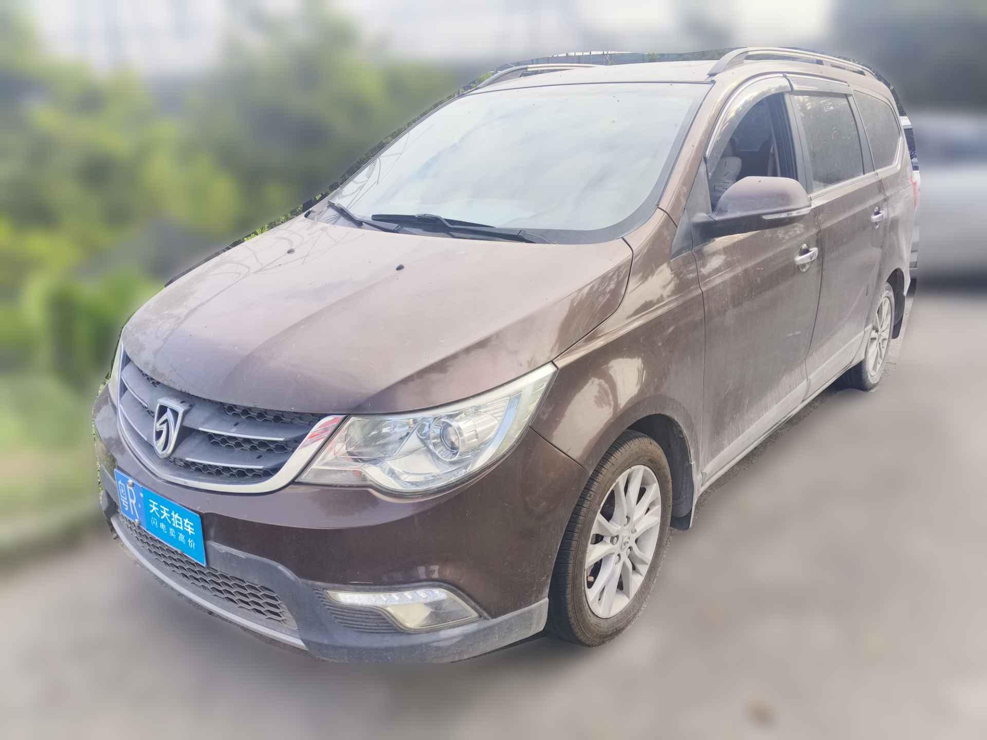 [佛山·粤R] 宝骏宝骏7302014款 1.5L 手动豪华型 7座