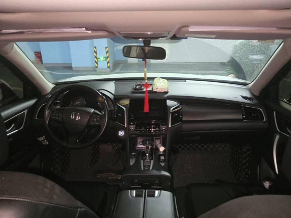 [武汉·鄂A] 二手本田冠道2017款 240TURBO 两驱豪华版