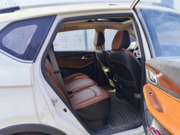 [金华·浙G] 二手宝骏宝骏5602017款 律动版 1.8L iAMT尊享型