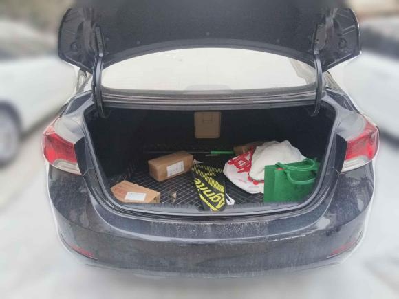 [上海·豫K] 二手现代朗动2013款 1.6L 自动尊贵型