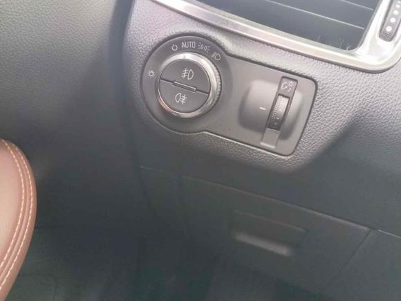 [上海·沪G] 二手别克昂科威Plus2017款 28T 四驱精英型