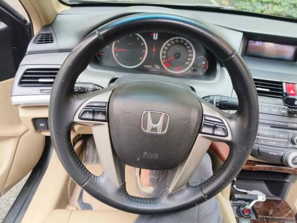 [广州·粤A] 二手本田雅阁2008款 2.4L EX