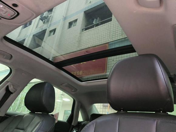 [深圳·粤B] 二手奥迪奥迪A4L2018款 30周年年型 40 TFSI 时尚型