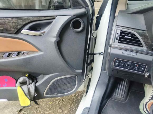 [深圳·粤B] 二手比亚迪秦新能源2017款 1.5T 尊贵型