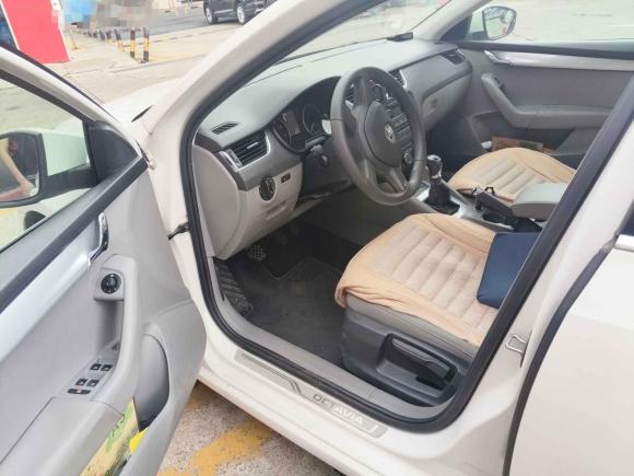 [苏州·苏E] 二手斯柯达明锐2015款 1.6L 手动逸杰版