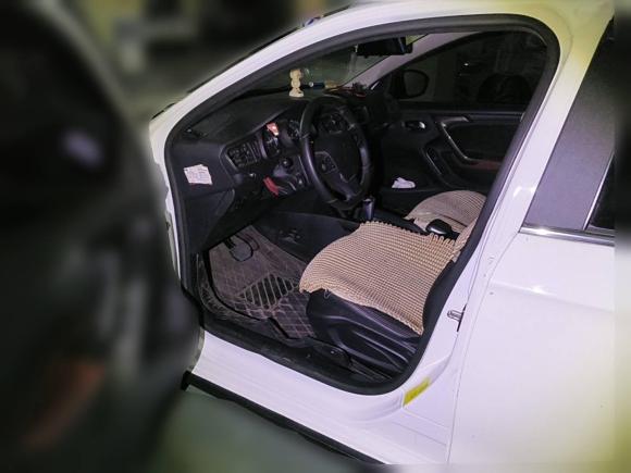 [成都·川A] 二手雪铁龙雪铁龙C3-XR2015款 1.6THP 自动旗舰型