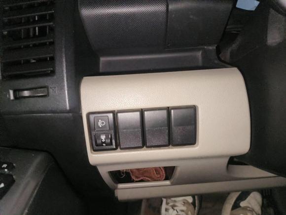 [武汉·鄂W] 二手马自达马自达52008款 2.0 手动舒适型