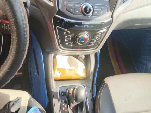 [湖州·湘F] 二手长安长安CS352017款 1.6L 自动豪华型