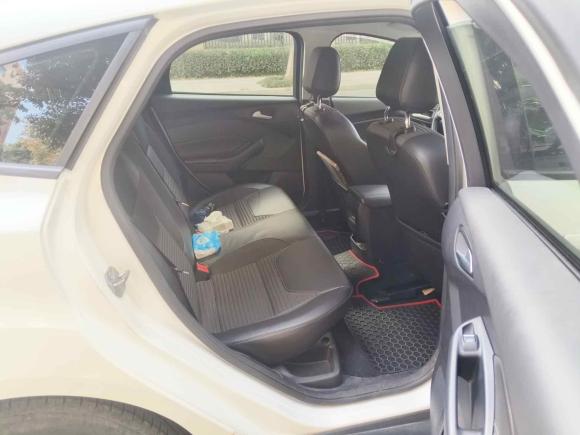 [苏州·苏U] 二手福特福克斯2017款 两厢 EcoBoost 125 自动超能风尚型智行版