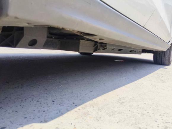 [上海·沪A] 二手北京汽车北京EU52018款 R500 智风版