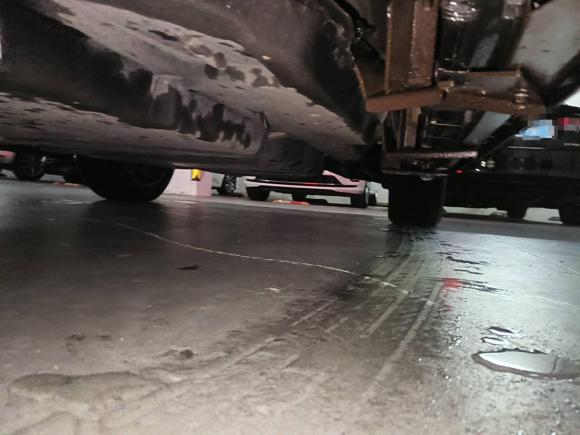 [佛山·粤A] 二手丰田汉兰达2022款 双擎 2.5L 两驱尊贵版 7座