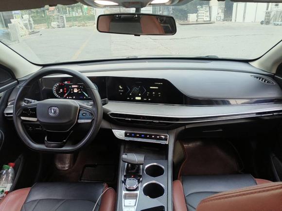 [上海·沪C] 二手长安逸动2022款 PLUS 蓝鲸NE 1.4T GDI DCT尊贵版