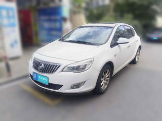 别克英朗2013款 XT 1.6L 自动时尚版