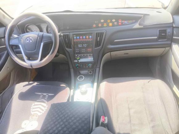 [青岛·鲁B] 二手北汽新能源北汽新能源EU2016款 EU260 乐途plus版