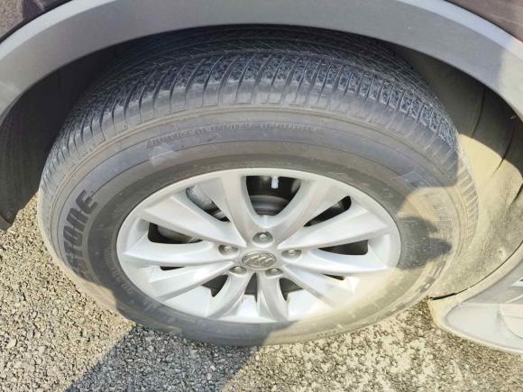 [成都·川A] 二手别克昂科威Plus2016款 28T 四驱精英型