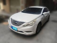 [广州·粤C] 现代索纳塔2013款 2.0L 自动时尚版