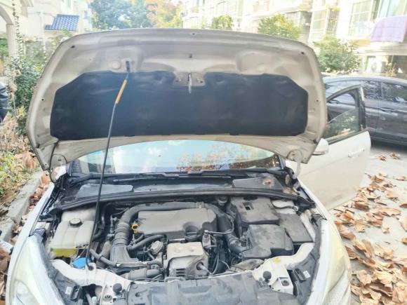 [上海·沪D] 二手福特福克斯2015款 两厢 EcoBoost 125 自动超能风尚型