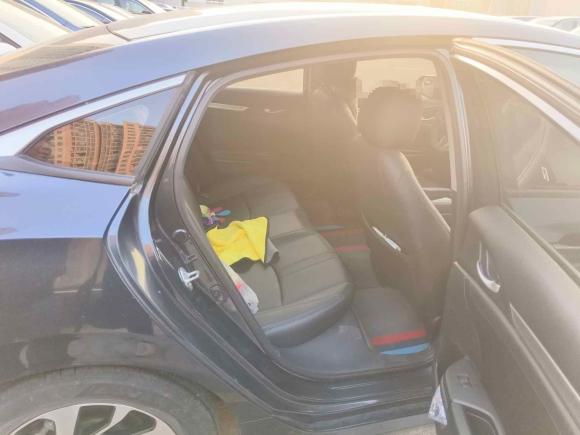 [武汉·鄂A] 二手本田思域2016款 220TURBO CVT豪华版