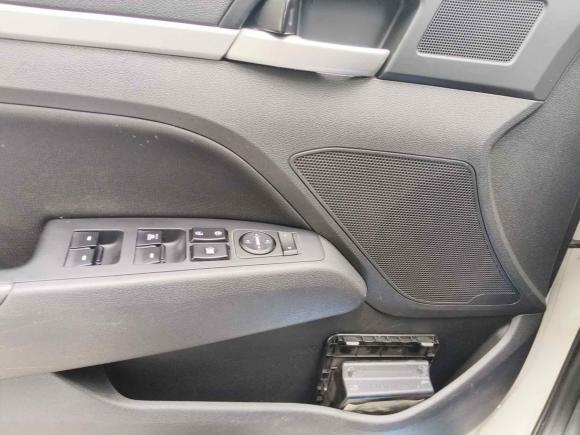 [上海·豫L] 二手现代领动2018款 1.6L 自动15周年特别版