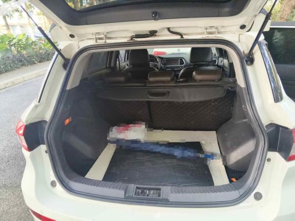 [广州·粤C] 二手广汽传祺传祺GS42015款 200T G-DCT豪华版