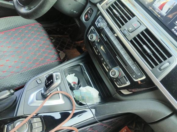 [佛山·粤Y] 二手宝马宝马3系2017款 320Li 时尚型