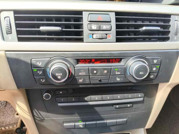 [常州·苏F] 二手宝马宝马3系2012款 320i 豪华型