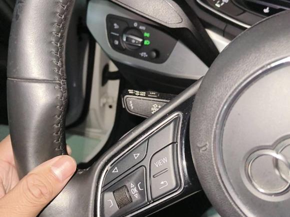 [杭州·浙A] 二手奥迪奥迪A4L2018款 30周年年型 40 TFSI 时尚型