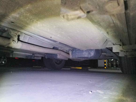 [成都·粤B] 二手路虎神行者22013款 2.2T SD4 SE柴油版