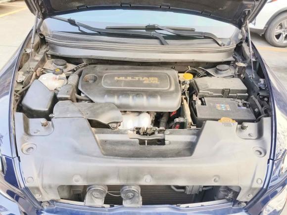 [广州·粤A] 二手Jeep自由光2016款 2.4L 领先版