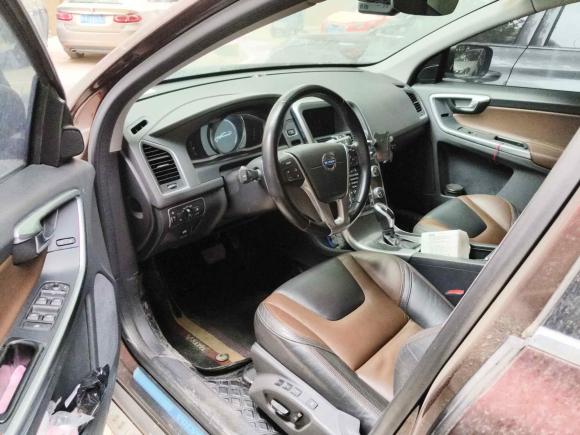 [西安·陕U] 二手沃尔沃沃尔沃XC602015款 T6 智逸版