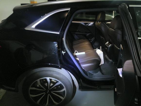 [南京·苏A] 二手魏牌魏牌 摩卡2021款 2.0T 两驱特浓版