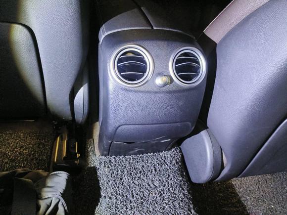 [深圳·粤B] 二手奔驰奔驰GLC2018款 GLC 260 4MATIC 动感型