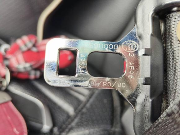 [青岛·鲁B] 二手宝马宝马X12016款 sDrive18Li 时尚型