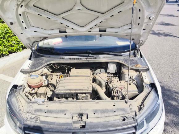 [青岛·鲁B] 二手大众桑塔纳2016款 1.6L 手动风尚版