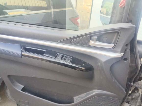 [杭州·浙A] 二手东风风行菱智2023款 M5L 1.6L 基本型 7座