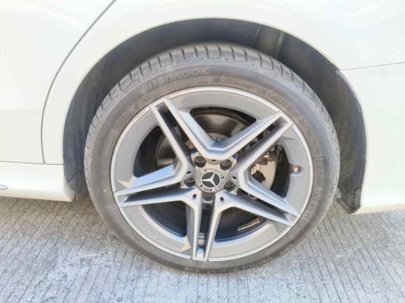 [广州·粤E] 二手奔驰奔驰C级2020款 C 260 L 运动版 4MATIC