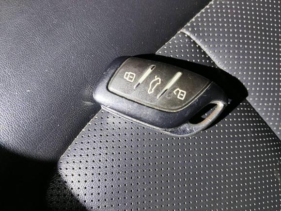 [上海·沪A] 二手荣威荣威i6 MAX新能源2022款 EV 500天幕尊享版