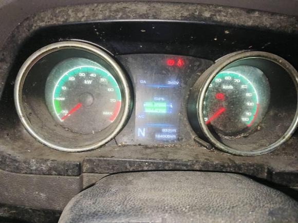 [南通·苏F] 二手东风御风御风EM262023款 高配版 41.86kWh 宁德时代