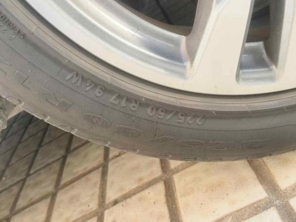 [上海·沪D] 二手奔驰奔驰C级2018款 C 200 L 运动版