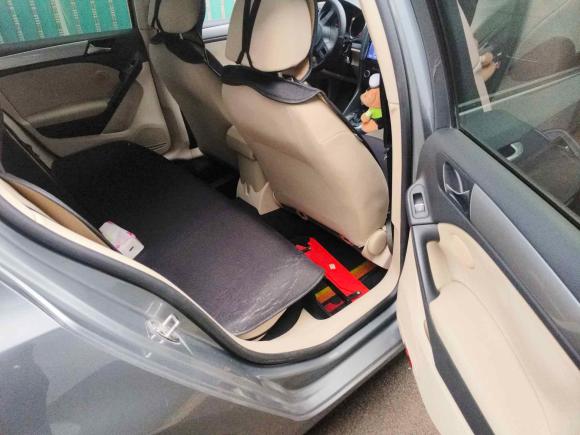 [济南·鲁A] 二手大众高尔夫2011款 1.6 自动时尚型