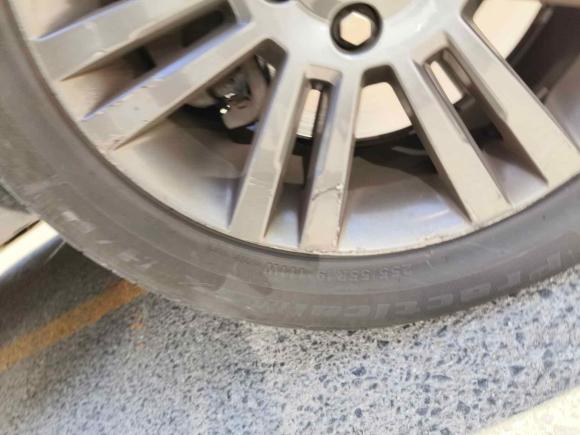 [青岛·鲁B] 二手路虎发现2016款 3.0 SC V6 SE