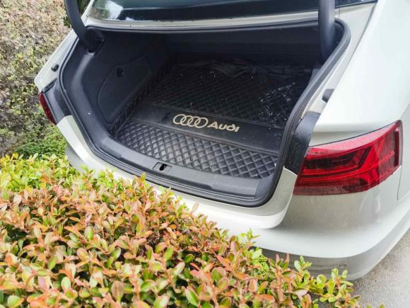 [上海·沪F] 二手奥迪奥迪A6L2018款 30周年年型 30 FSI 风尚型