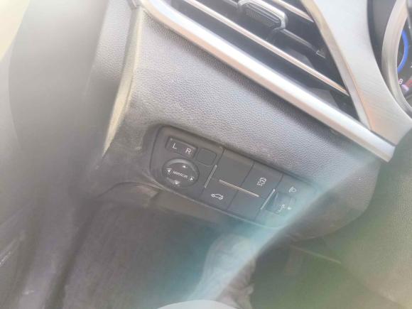 [上海·苏U] 二手长安逸动2019款 高能版 1.6L GDI 自动先锋型 国VI