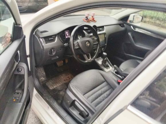 [成都·川A] 二手斯柯达明锐2017款 TSI280 DSG智行版