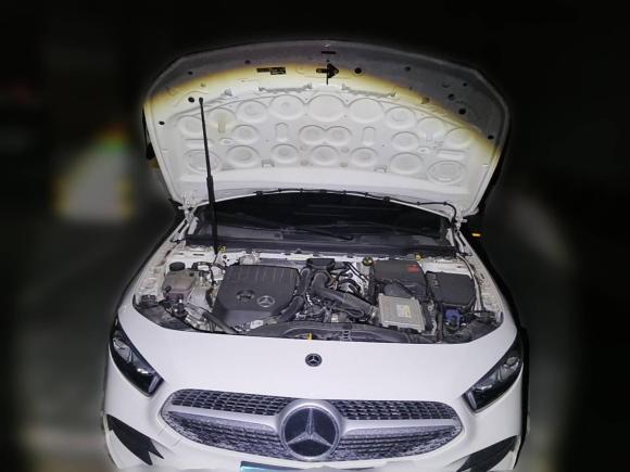 [成都·川B] 二手奔驰奔驰A级2021款 A 200 L 运动轿车动感型