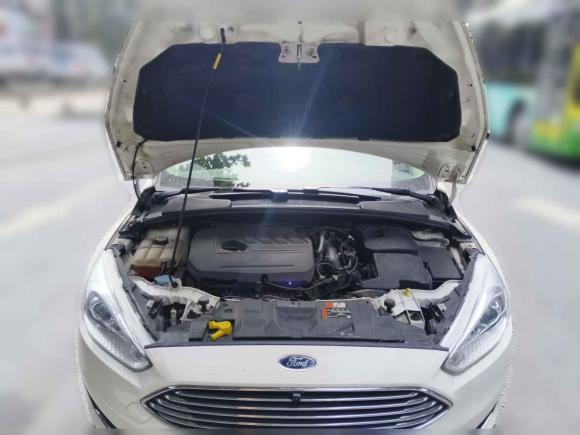 [合肥·浙A] 二手福特福克斯2018款 三厢经典 EcoBoost 180 自动精英型