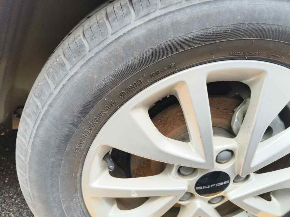 [武汉·鄂A] 二手北京汽车北京X32019款 1.5L 手动荣耀版