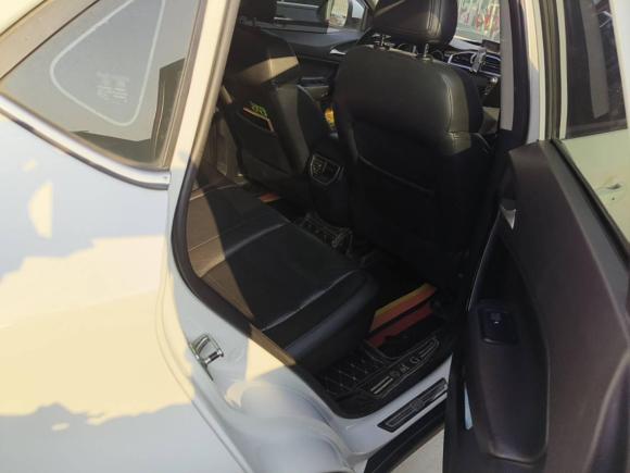 [济南·鲁A] 二手名爵锐腾2015款 1.5TGI TST豪华版