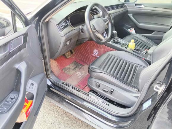 [武汉·苏D] 二手大众迈腾2021款 330TSI DSG 30周年纪念版