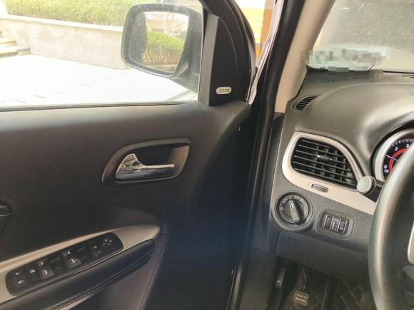 [青岛·鲁B] 二手道奇酷威2013款 2.4L 两驱尊尚版